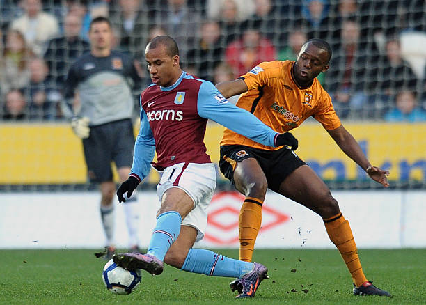 破对方防线 破对方防线