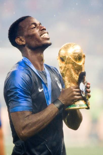 推动教育发 推动教育发